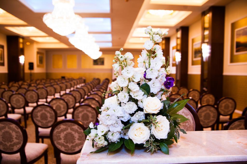 Best Western Hotel Lev Or I بوخارست المظهر الخارجي الصورة