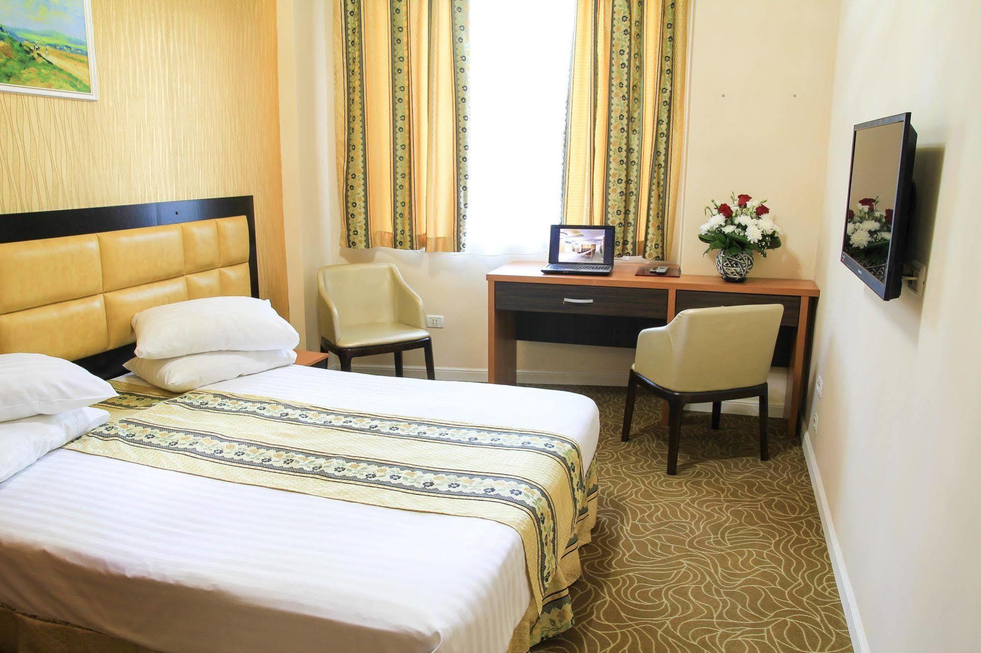 Best Western Hotel Lev Or I بوخارست المظهر الخارجي الصورة